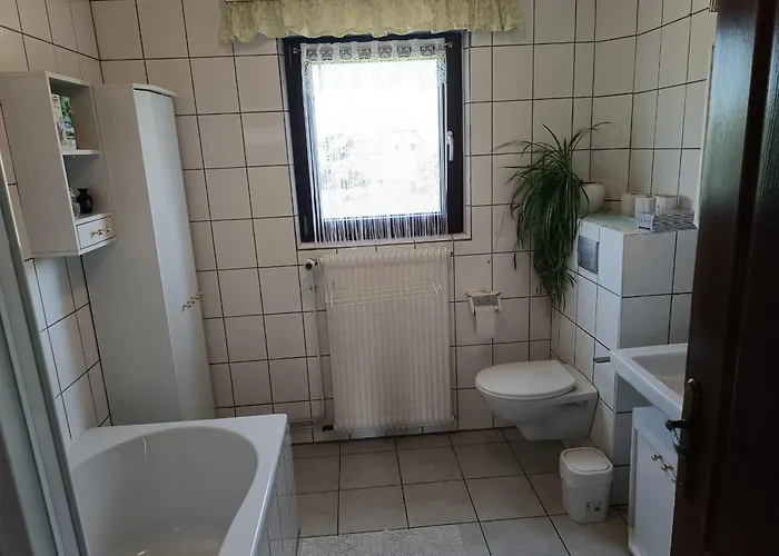 شقة Confortable Avec Terrasse Et Parking A Jebsheim - Fr-1-744-50 *